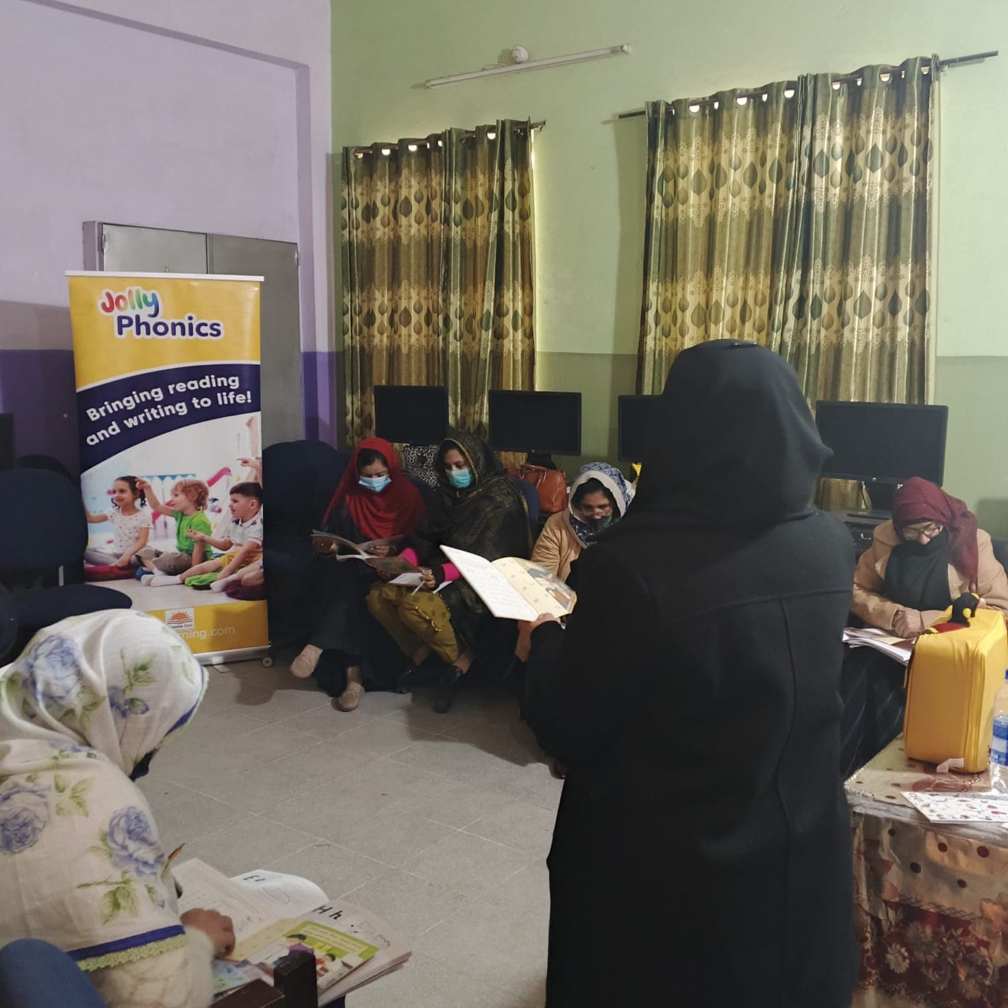 Gujranwala pilot project training session event photograph 12