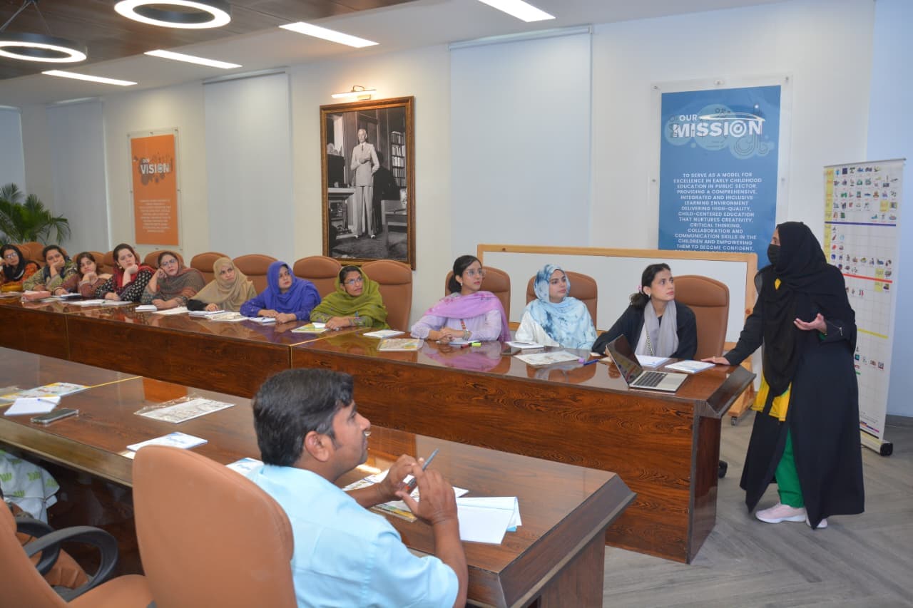 lahore pilot project training sessions event photograph 21
